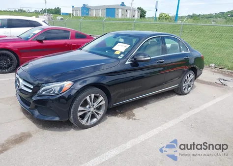 2015 Mercedes-Benz C 300 4Matic/Luxury 4Matic/Sport 4Matic из США, поврежденный, VIN 55SWF4KB5FU032806